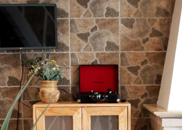 Casa Emilia & Alda Juncal (Leiria)