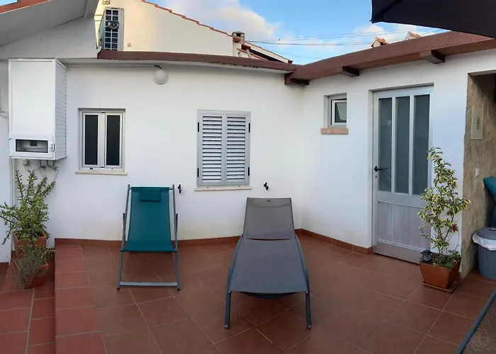 Casa Emilia & Alda Juncal (Leiria)